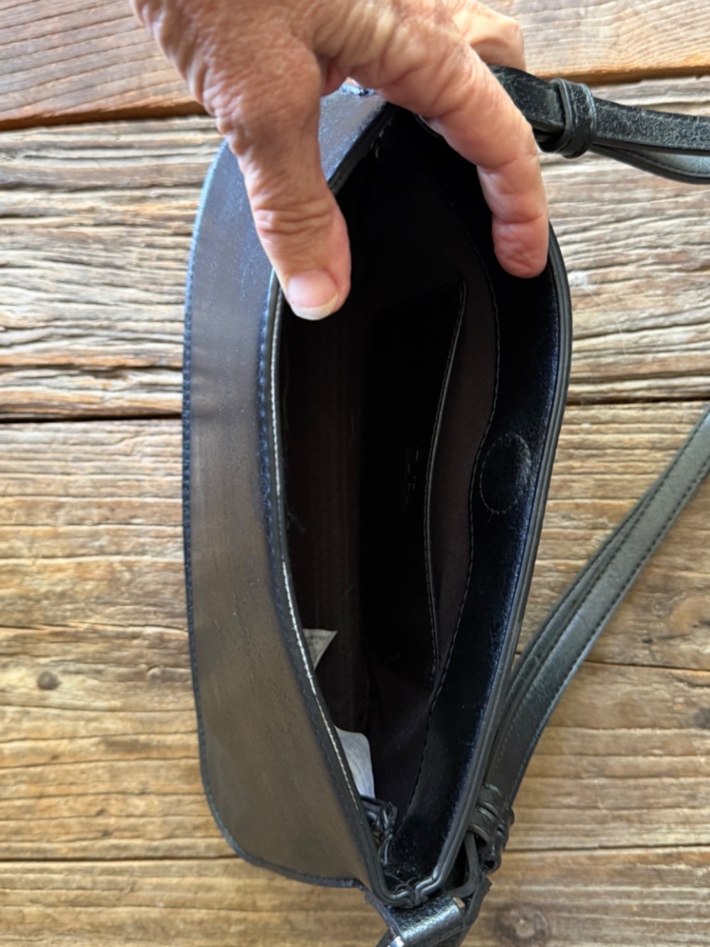 Black Shoulder Bag - Picture 3 of 6